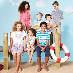 Holiday Shop