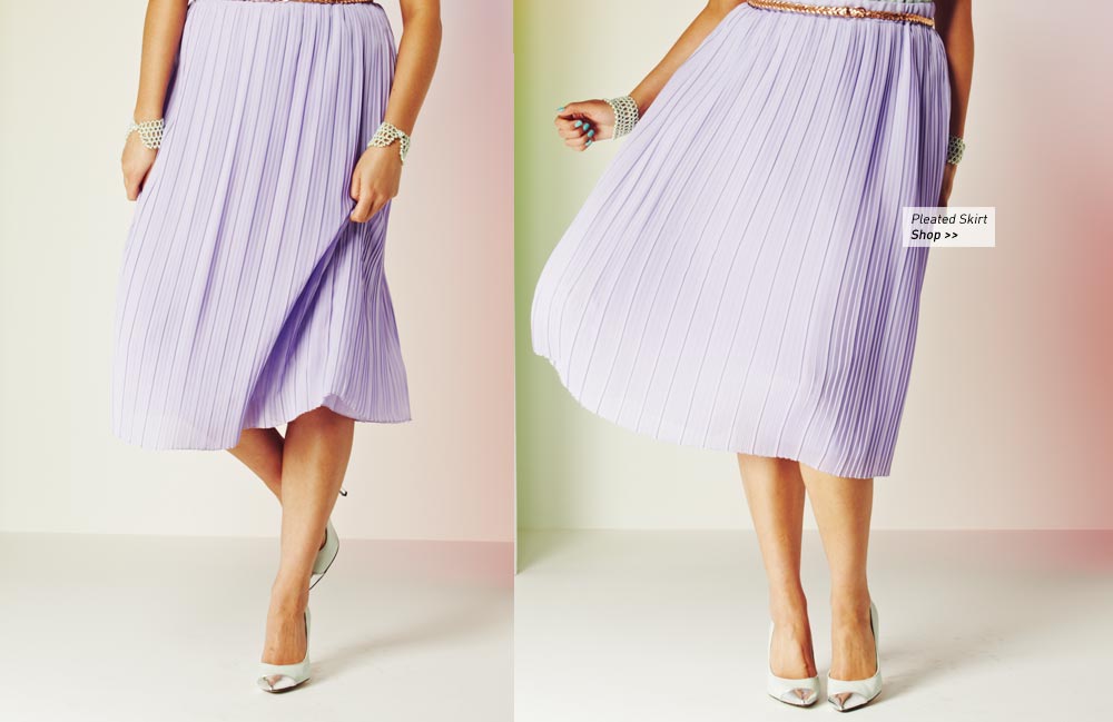 pleated skirt