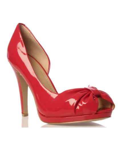 Nine West Every Classic Courts