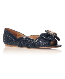 Kg Lila Courts