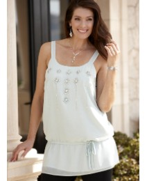 Lady wearing White Plus Size Tunic Top