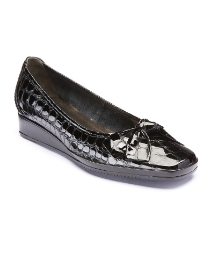 wedge shoes