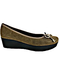 Riva Orangutan Pump