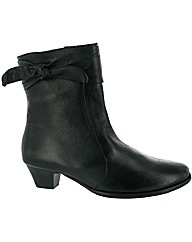 Riva Phoebe Leather Boot