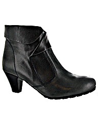Riva Goldcrest Ankle Boot