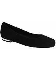Riva Rita Silver Heels Patent Court