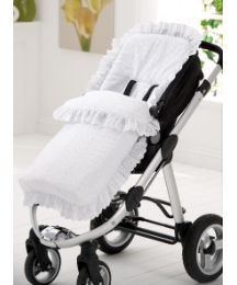 Broderie Anglaise Footmuff