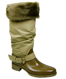 Petal Dolls Fur Boots
