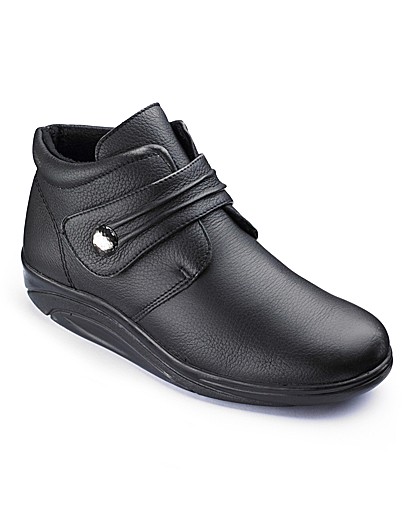 Ergonomic 4 Spots Ankle Boots EEE Fit