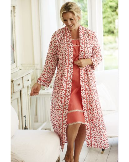 Shapely Figures Seersucker Wrap Short CORAL 