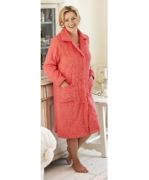 Shapely Figures Button Gown Short L42