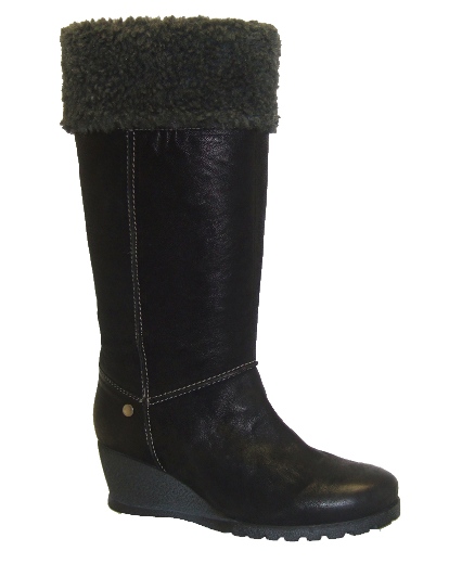 Fur lined black ankle boots