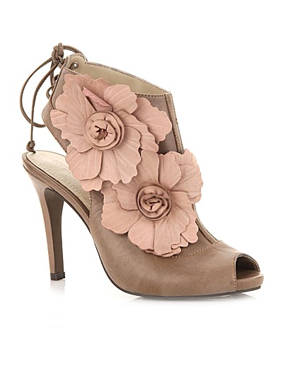 Moda in Pelle Manhattan Ladies Sandals Save £19.99
