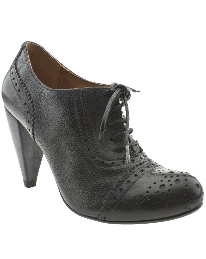 Schuh Calvin Brogue Lace Up Courts