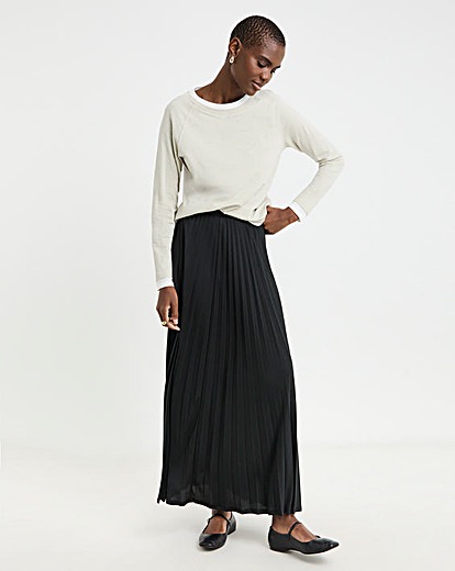 Black Pleated Pull On Jersey Maxi Skirt