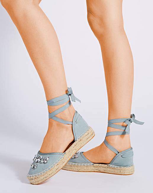 sole diva flats