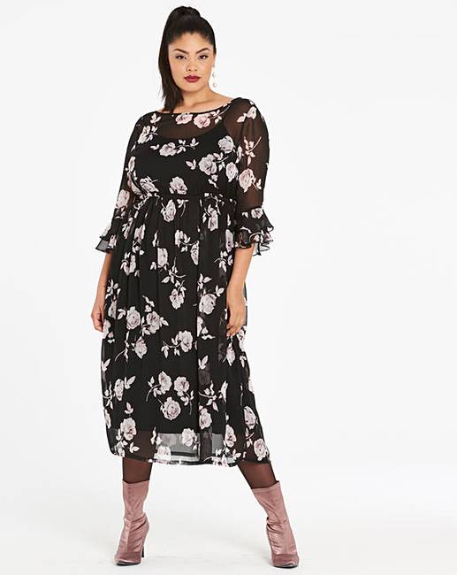 Fluted Sleeve Dress Simply Be