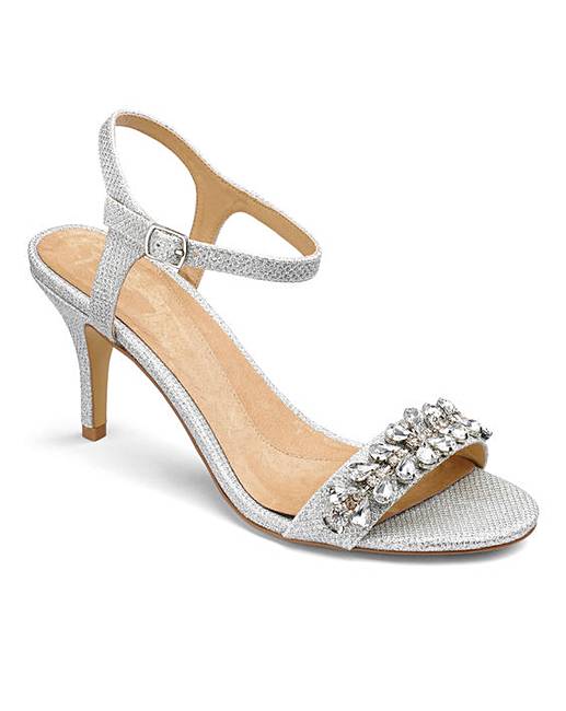simply be sandals