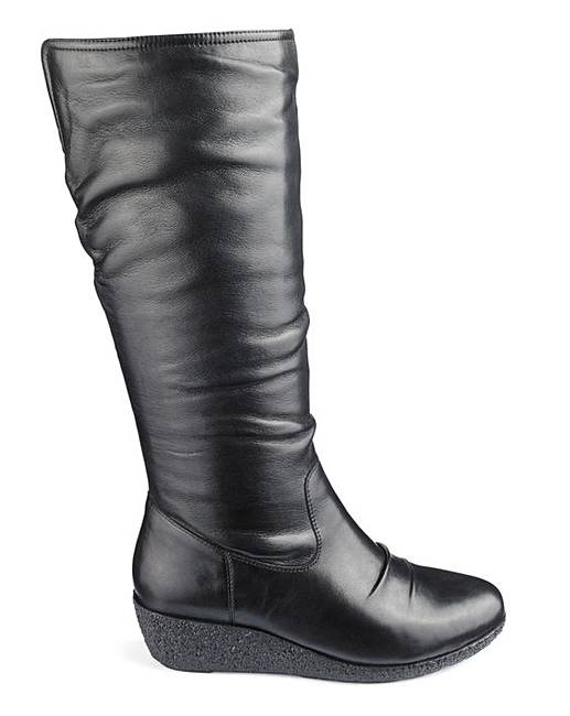 super curvy plus boots