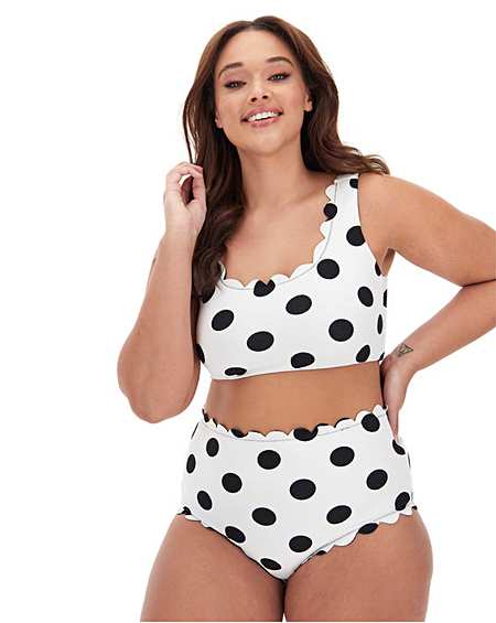 curvy swimwear plus size