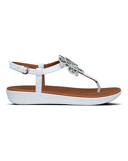 wide fit fitflops