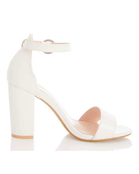 quiz white block heel sandals
