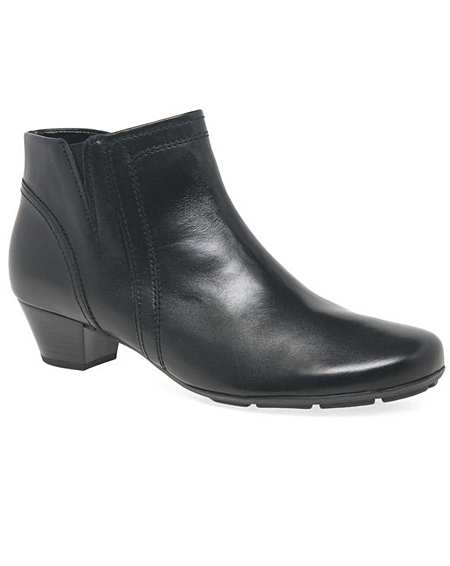 ladies wide fit chelsea boots