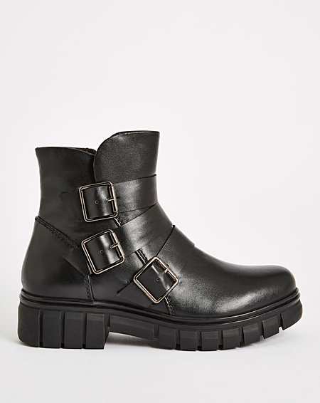 ee wide fit ankle boots