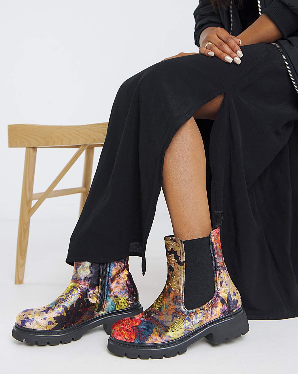 Heavenly Feet Zeta Floral Chelsea Boot Wide Fit