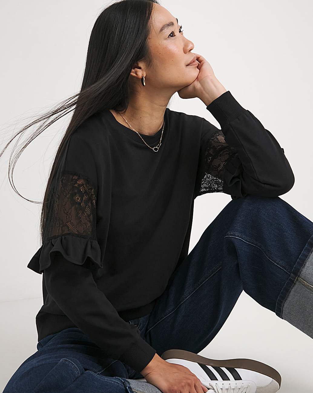 Lace sleeve sweatshirt hotsell