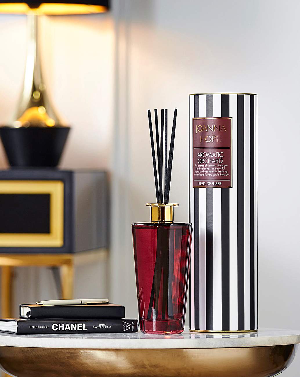 Chanel discount diffuser set