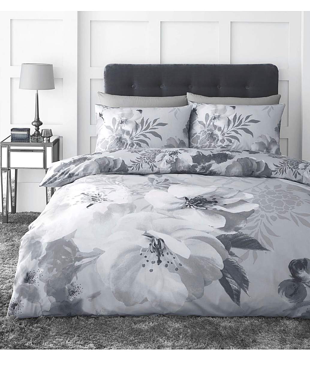 Claret Catherine Lansfield Dramatic Floral Duvet Cover Bedding Set