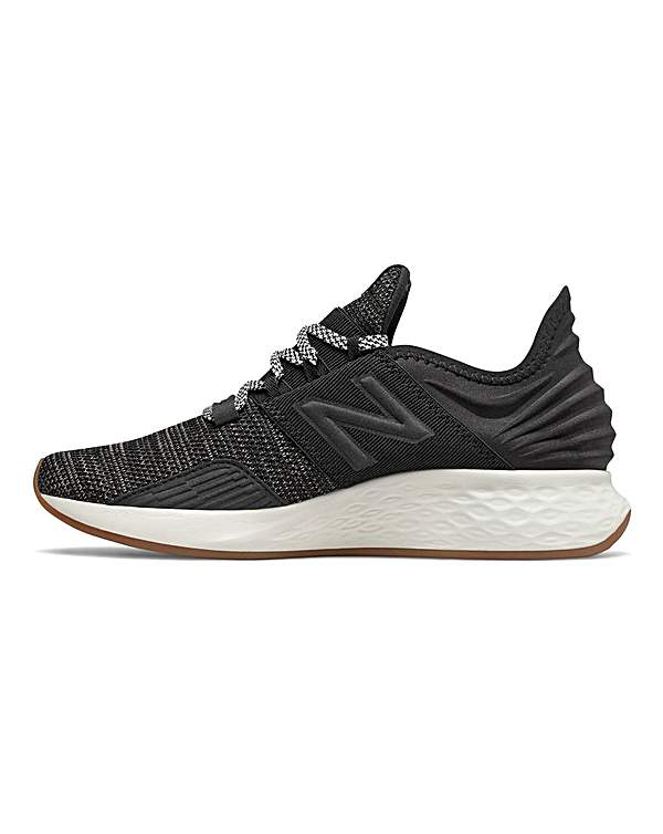 New Balance Fresh Foam ROAV Trainers New Balance Fresh Foam ROAV Trainers