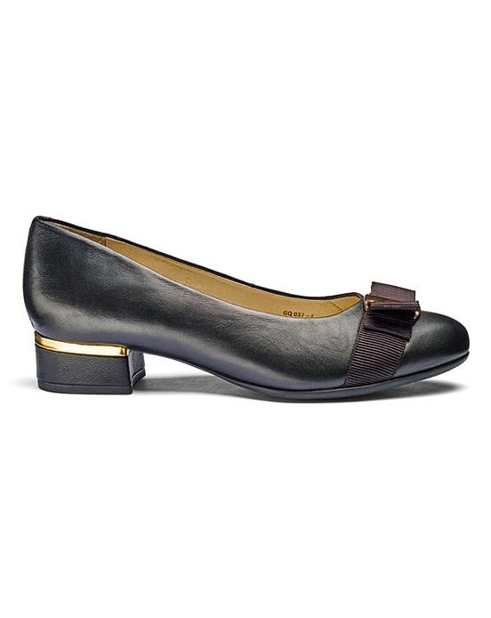 eee court shoes