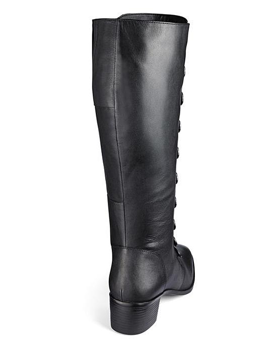 lotus spindle boots