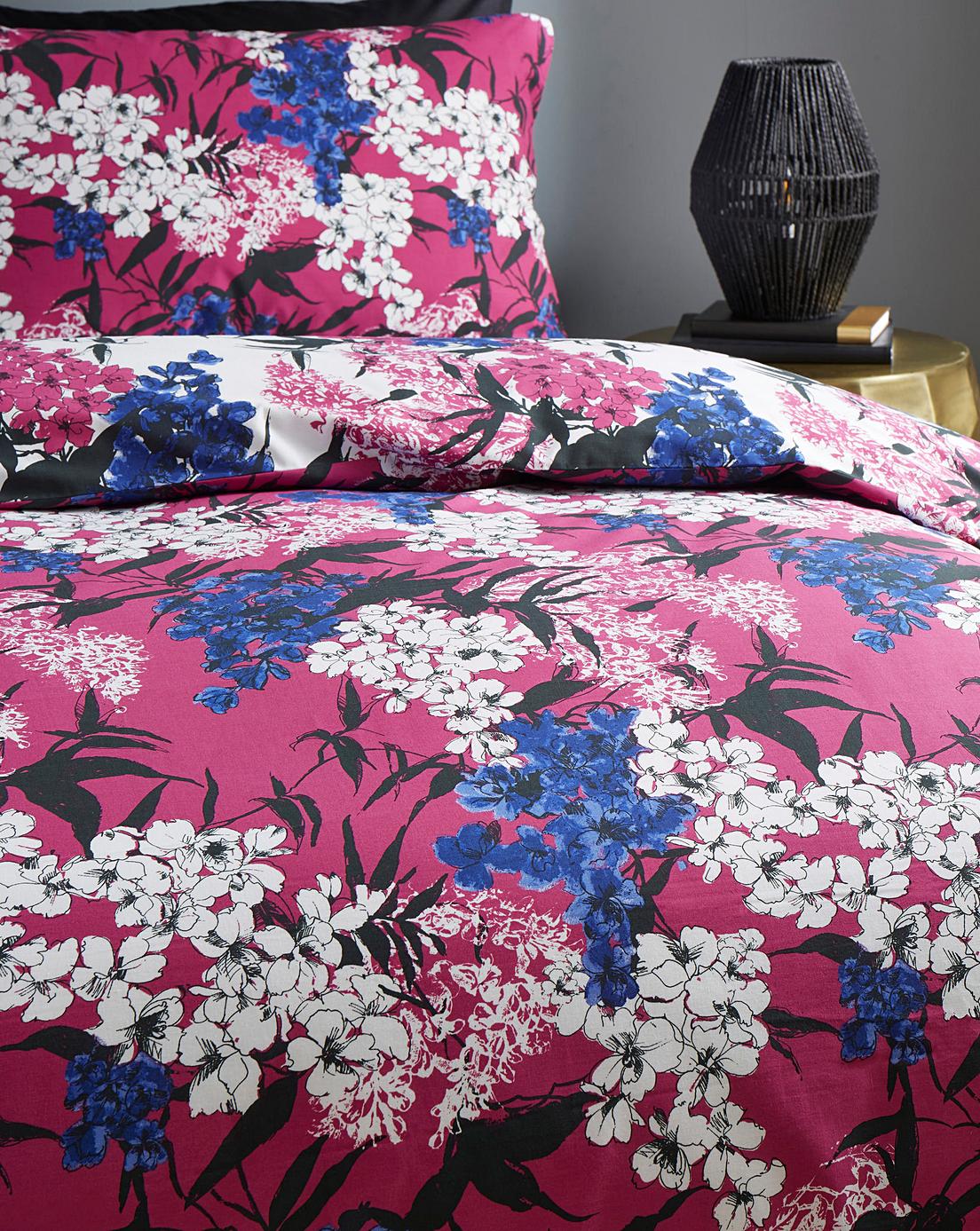 wisteria-reversible-duvet-cover-set-home-essentials