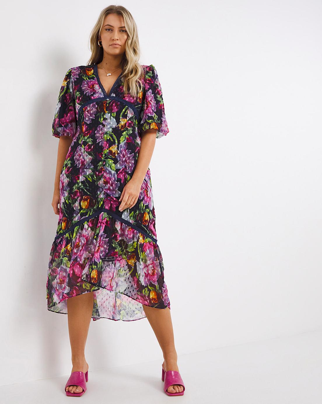 Hope & Ivy Simone V Neck Dress | Crazy Clearance