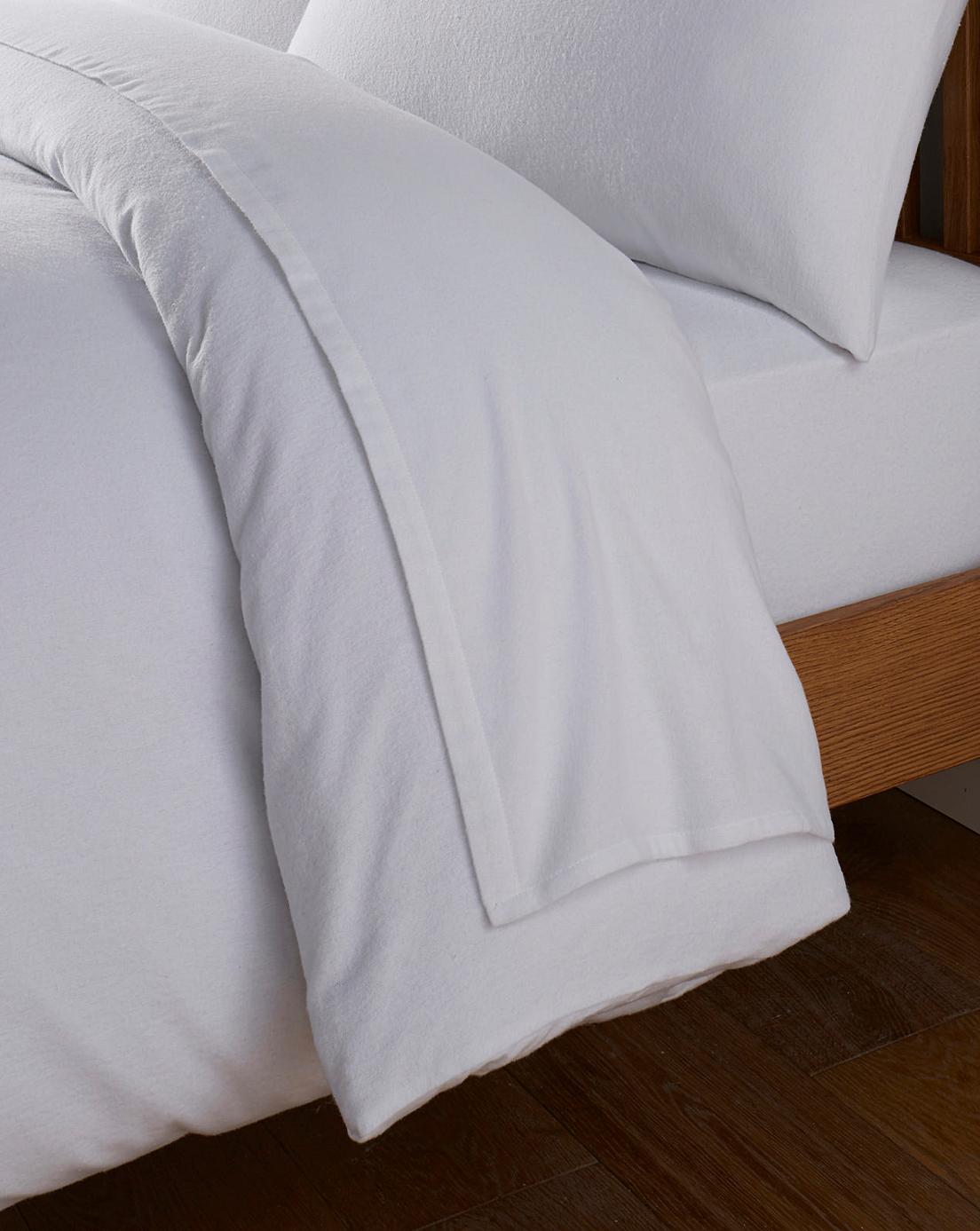 Supersoft Brushed Cotton Flat Sheet Home Essentials