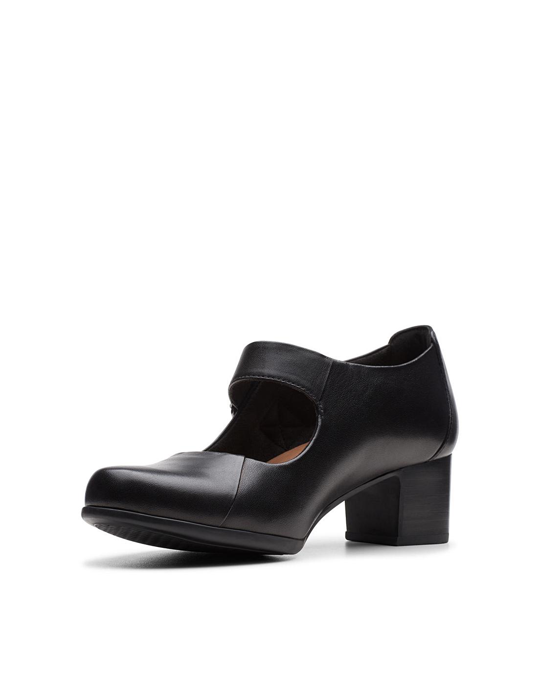 un damson vibe clarks