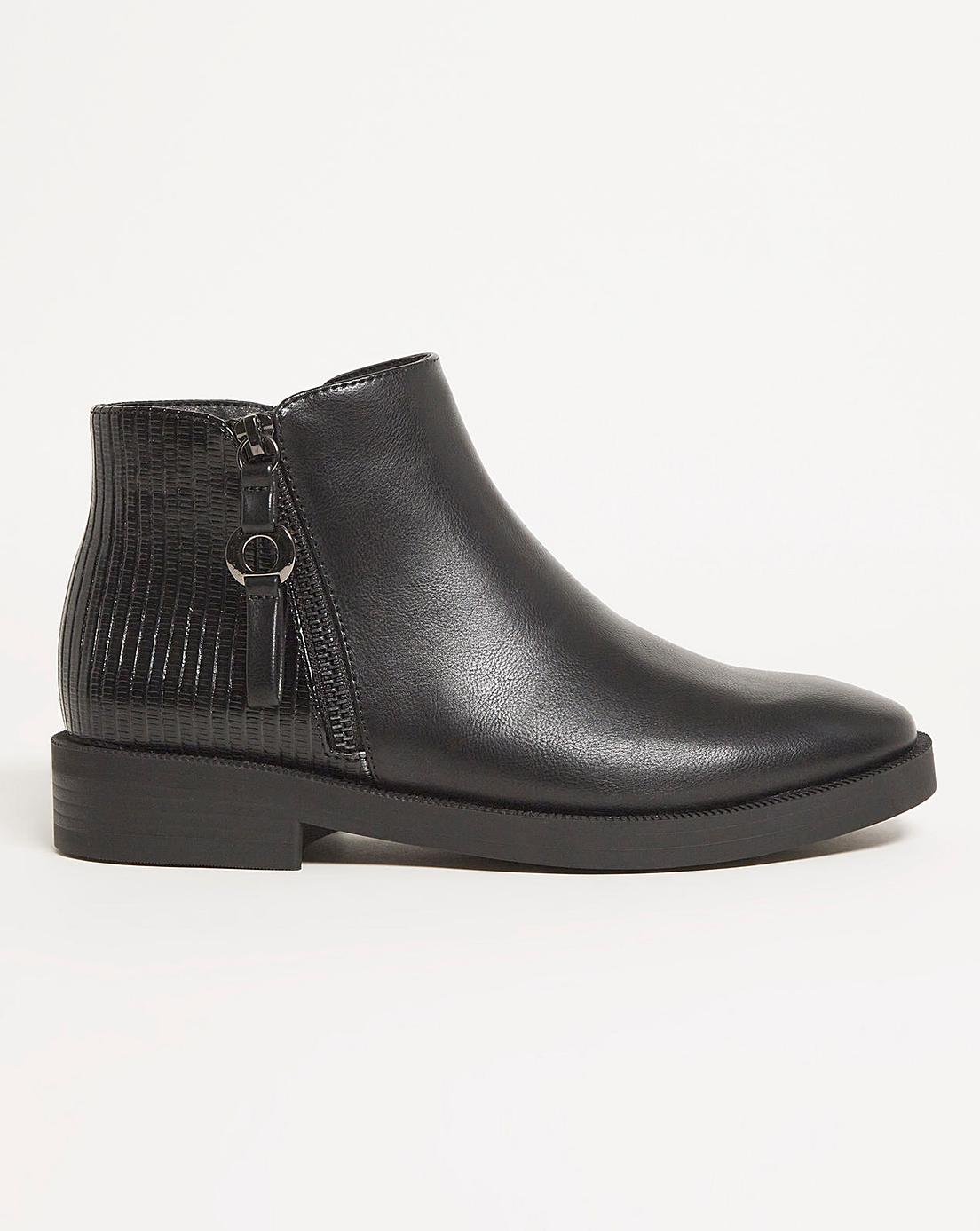 ankle boots wide feet