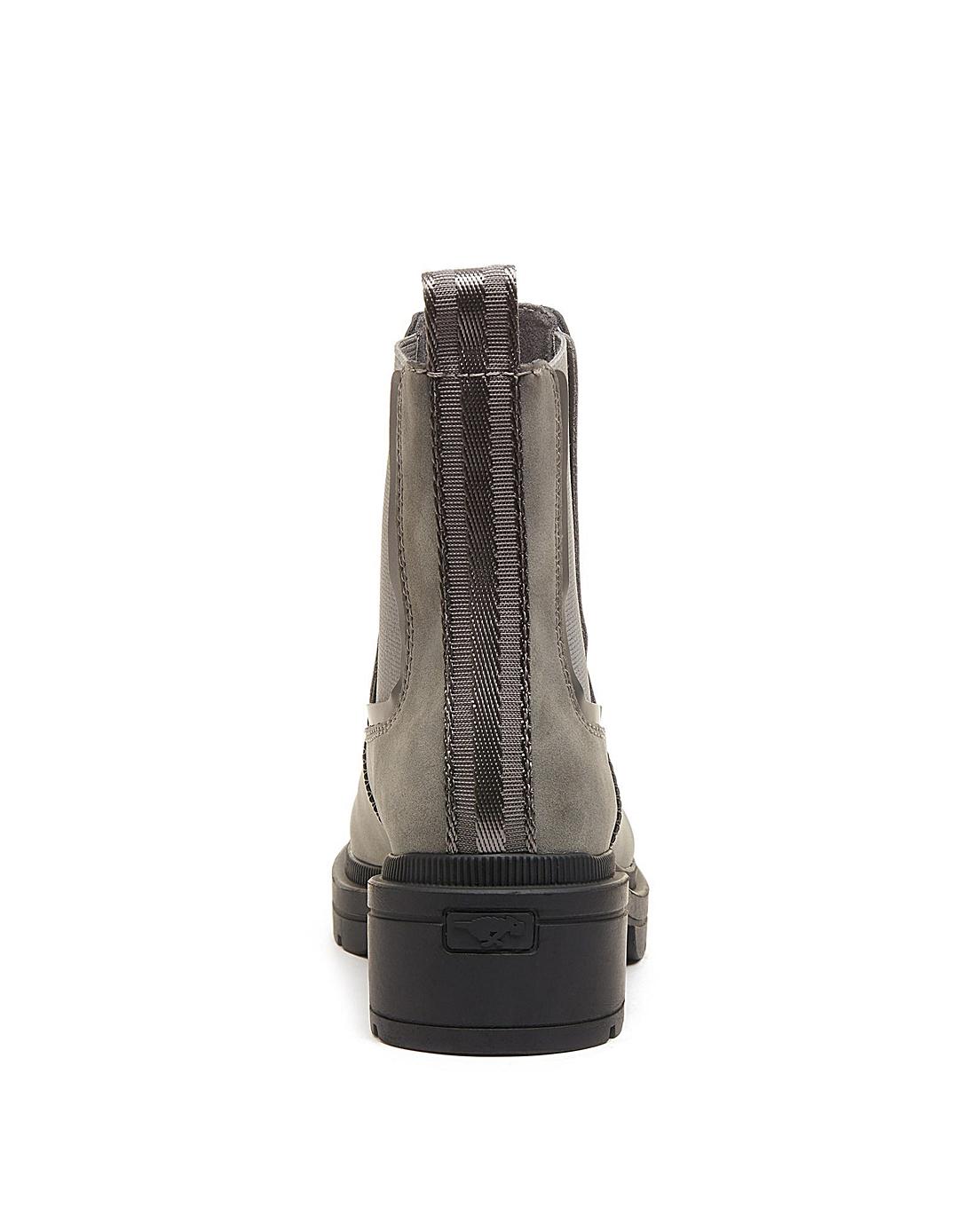 rocket dog iggie chelsea boot