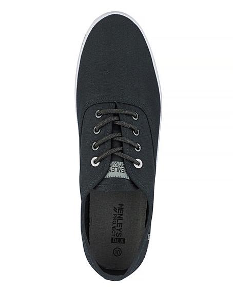 henleys canvas pumps