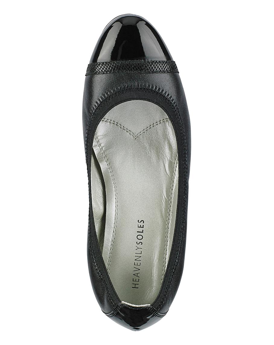 Heavenly Soles Court Shoes E Fit | Crazy Clearance