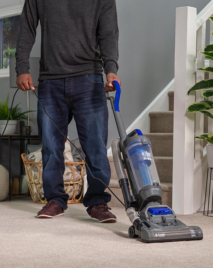 Russell Hobbs Athena Vacuum Premier Man
