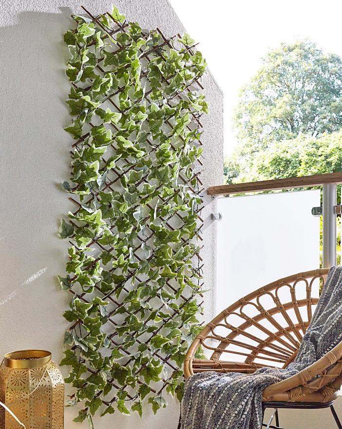 Solar Lit Ivy Trellis 50 Lights Home Essentials