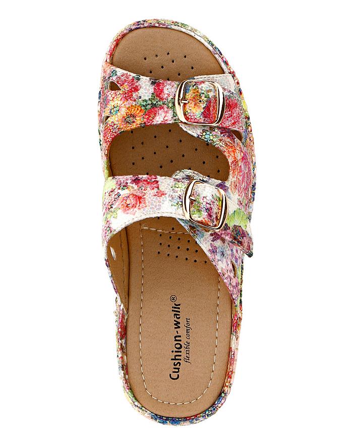 twin buckle sandals