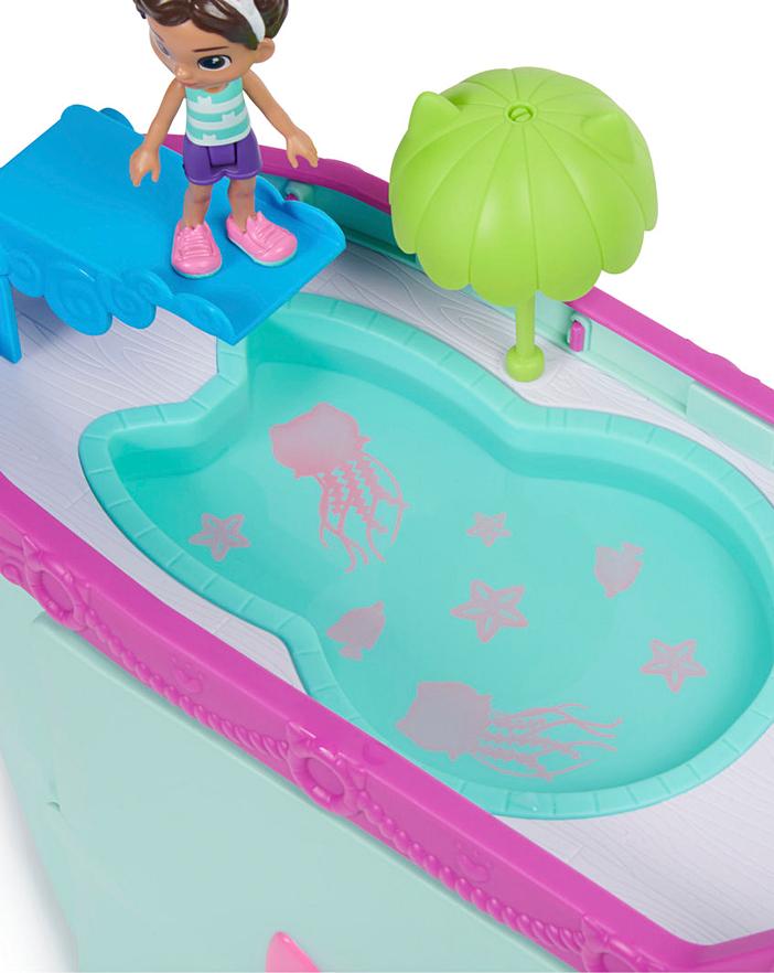 gabby dollhouse cruise ship
