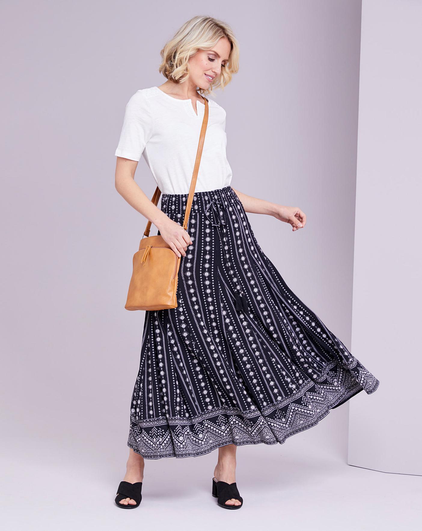 Julipa Crinkle Border Print Skirt J D Williams