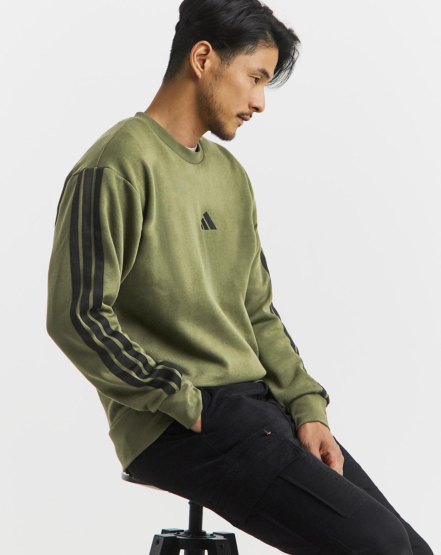【OLIVE】Cracked sweatshirt adidas 3 Stripes Fleece Sweatshirt | Oxendales