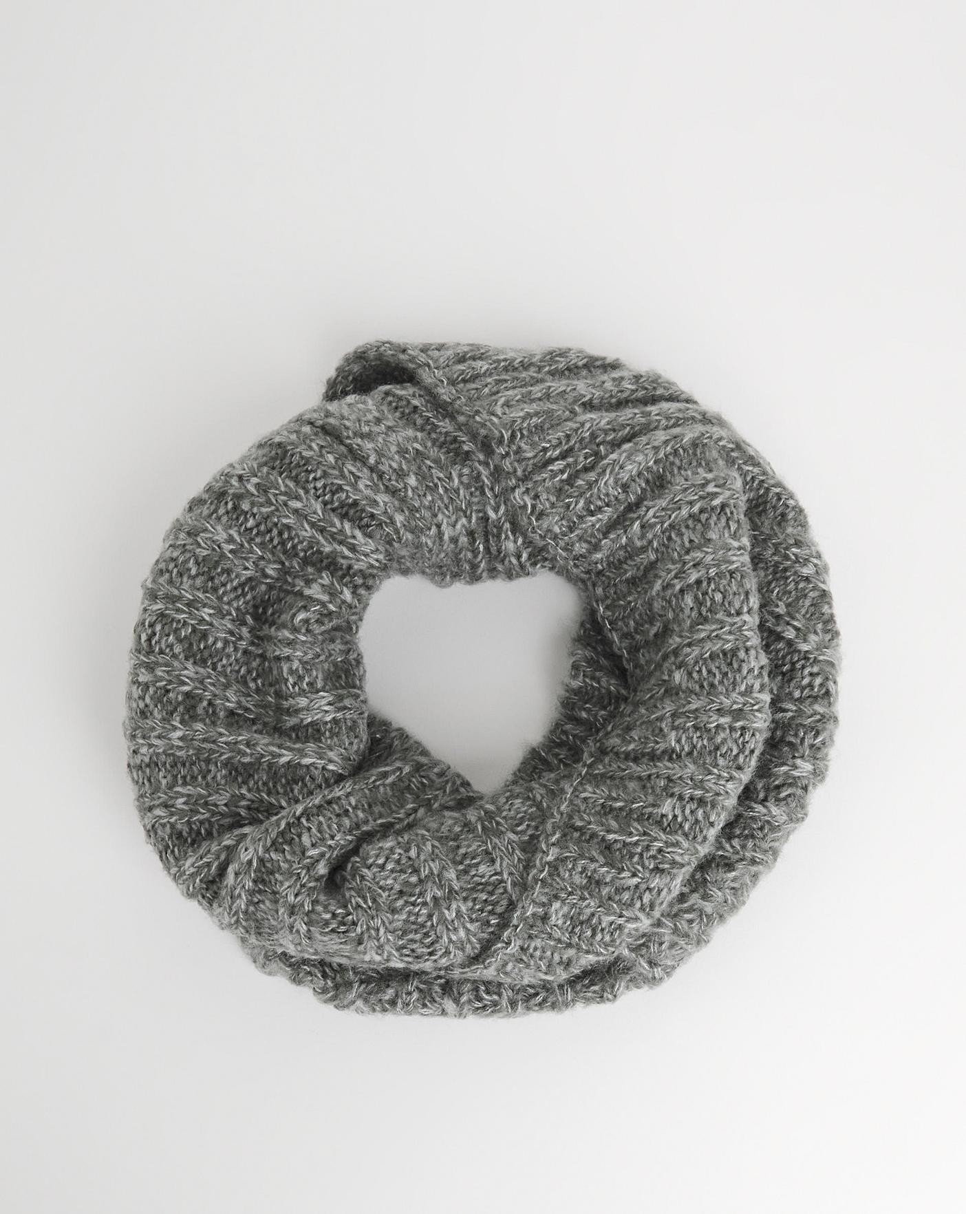 Knitted Snood and Hat Set | Oxendales